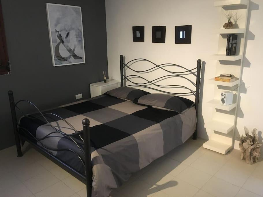 Studio Apartment With Pool In House Of Character. Birkirkara Exteriör bild
